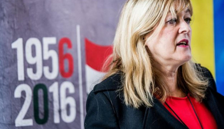 Hogyan vette át Schmidt Mária a milliárdos ingatlancéget: a gazda áldásával