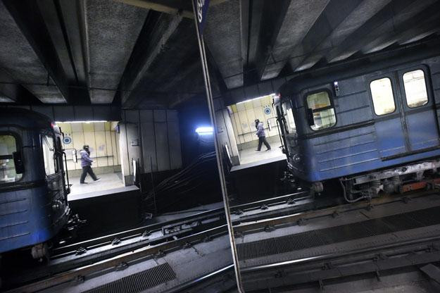 BKV: Egy fakocka miatt esett ki az új metró a forgalomból