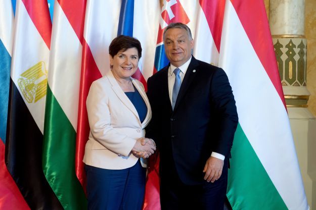 Orbán Viktor magyar miniszterelnök és Beata Szydlo lengyel kormányfő