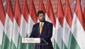 A Fidesz kommunikációs igazgatója kitalálta, hogy miért csesztetik a magyar kormányt az osztrák és a német szociáldemokraták