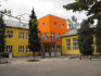 Bizniszelni tudni kell: a Pécsi Egyházmegye kedvező áron vett iskolát és óvodát Komlótól