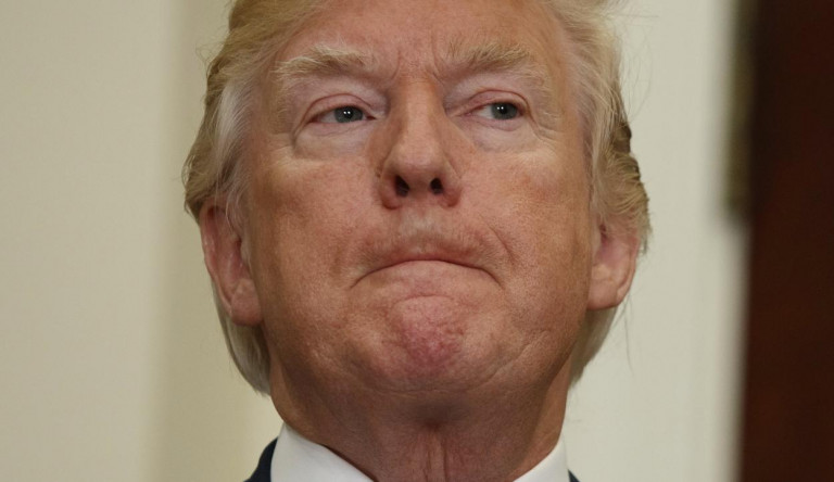 Donald Trump: „Készen állnak a katonai megoldások, csőre töltöttünk”