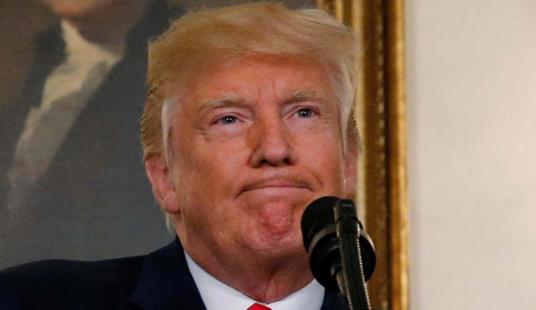Ha nehezen is, de Trumpnak leesett a tantusz: nyilvánosan elítélte a rasszizmust és megnevezte a Charlottesville-ben történt atrocitások felelőseit
