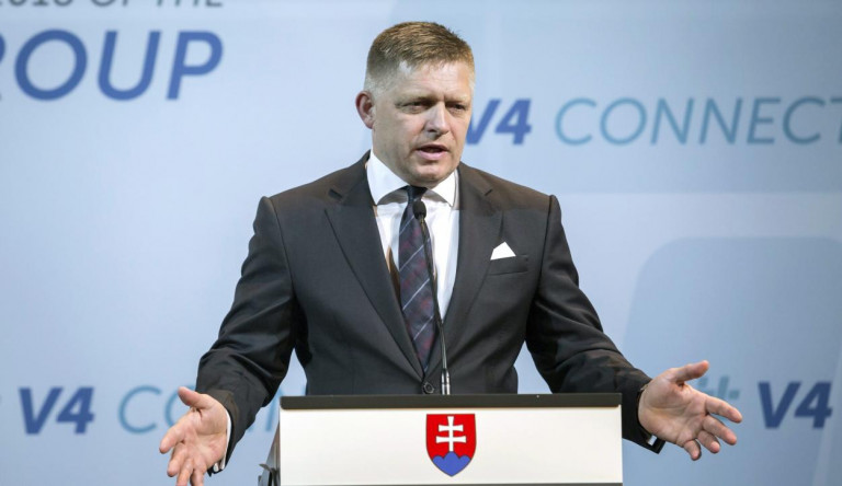 Ezt nem köszöni meg Orbán: Fico beintett a V4-eknek