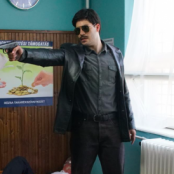 „Jó napot kívánok, ez egy fegyveres rablás!” – A Viszkis első előzetese nem is lett olyan rossz
