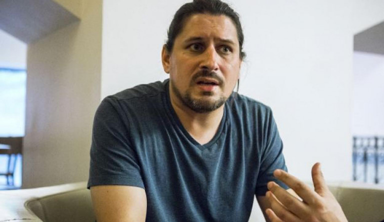 Siewert András, Migration Aid: „Elég cifra történetek keringenek”