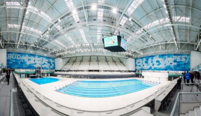 Újabb úszóeseménynek ad otthont a főváros, de a Duna Arénát nem használják hozzá