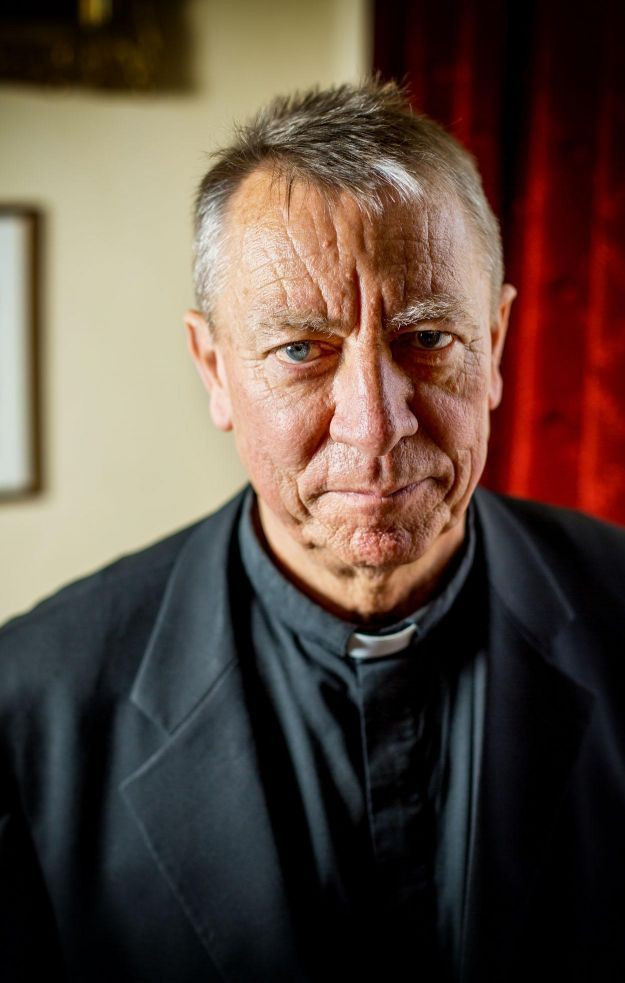 „A formális vallásosság  nem téveszthet meg”  