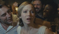 Jennifer Lawrence sikongatva járja meg a poklot az év legelborultabb filmjében