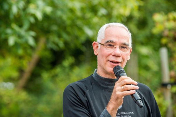 Balogh Zoltán: A homoszexuális hajlamot nem minősítjük, a kapcsolatot nem tudjuk elfogadni