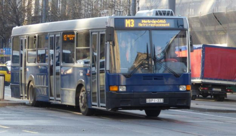 Optikai tuninggal próbálja a BKV megelőzni a metrópótlással járó zűrzavart