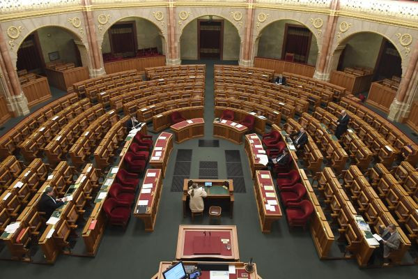 Ellenzék: ki, kivel és mit csinálna 2018-ban?