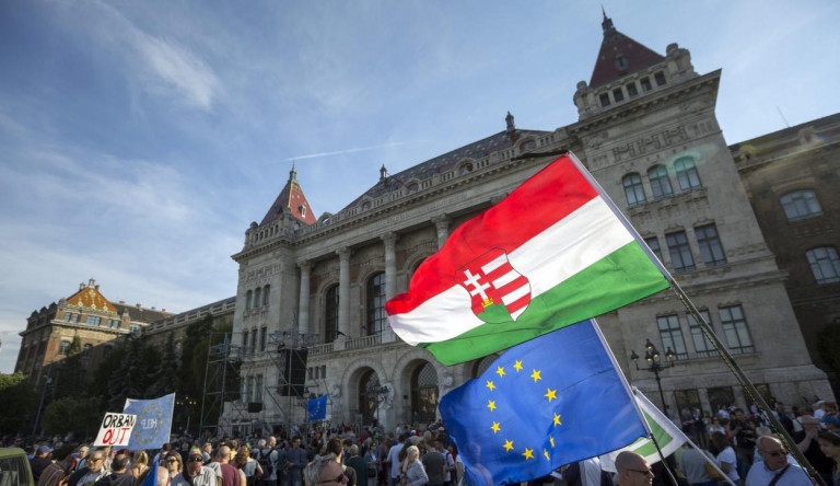 Fidesz 33, bizonytalanok 34, fekete lyuk 33