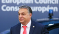 Orbán Viktor hazudik a saját választóinak azért, hogy tovább hazudhasson