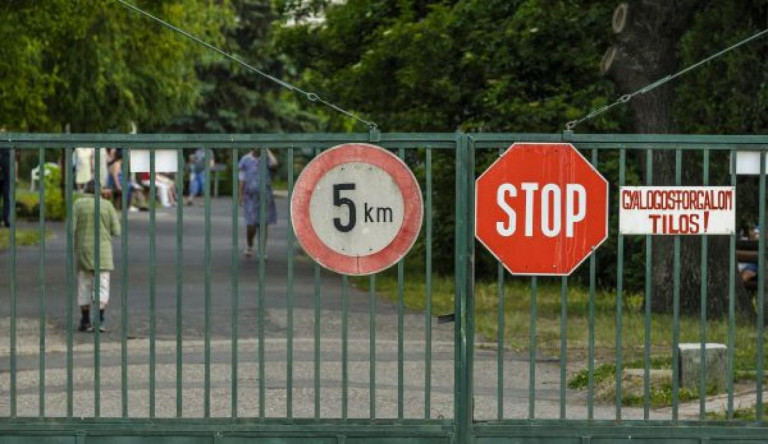 Ahol népszavazást tartottak, nehogy fogyatékkal élők költözzenek a faluba