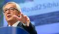 Ez Juncker terve: összevonná az Európai Bizottság és az Európai Tanács elnöki tisztségét