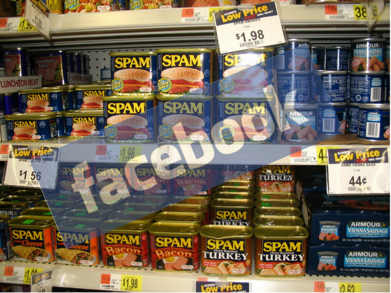 SMS-ben is zaklatott a Facebook, Zuckerberg magyarázkodhat