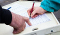 Most kell nagyon belehúzni: még egy napig lehet aláírást gyűjteni a választási indulásért