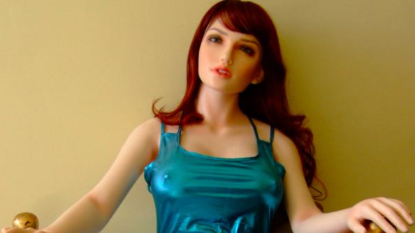 Aktivisták szerint Párizs első szexbábubordélyháza népszerűsíti a nemi erőszakot