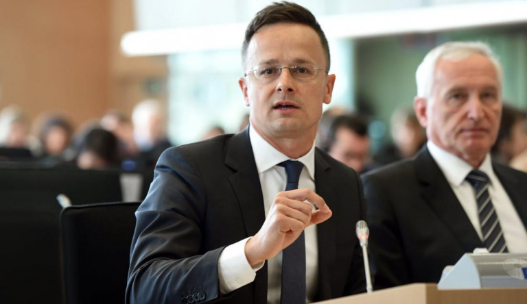 Szijjártótól azt kérték Brüsszelben, mutassa már meg a Soros-tervet, mert sehol sem találják