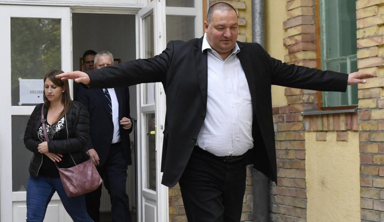 Németh Szilárd rátenné a kezét a csepeli Munkásotthonra