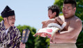 Felsírsz: Japánban megrendezték a csecsemők síróversenyét