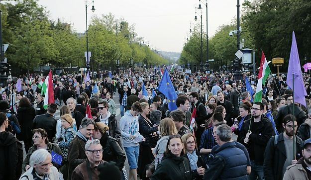 Ellenzéki egység: hagyjuk a matekot, jöjjön a töri!