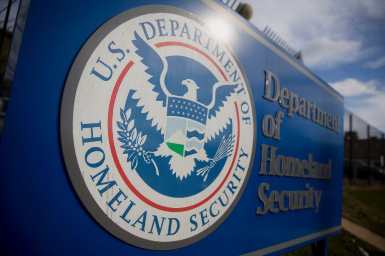 Ugorhat az amerikai vízummentességünk, ha a kormány nem javít a helyzeten