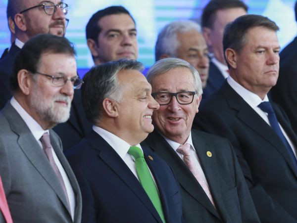 „Az uniós értékek megsértésének kockázata” – Konkrét ügyekben kritizálták az EP-ben az Orbán-rendszert