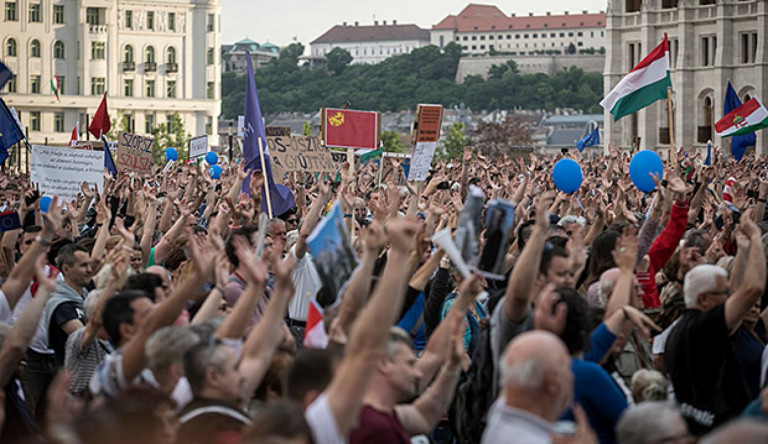 Budapesten még szerezhetők információk a fideszes kábításon túl is, de mihez kezdünk velük?