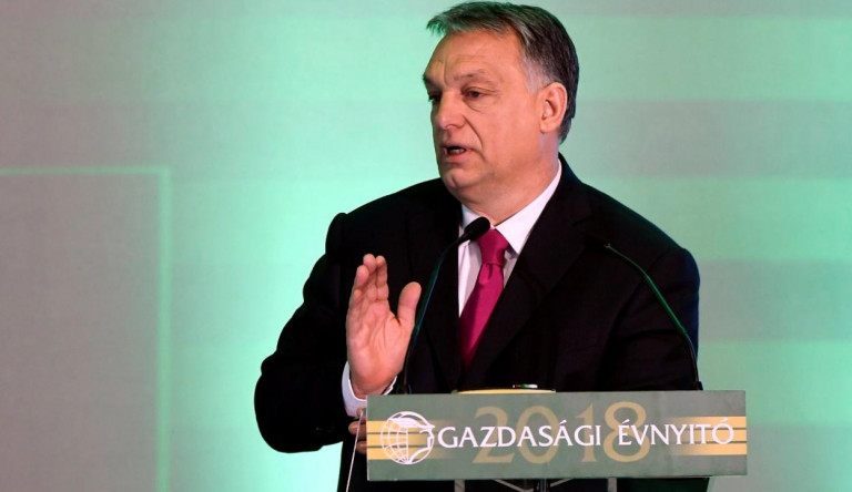 A régebben még az iszlámot éltető Orbán szerint most már csínján kell bánni az iszlámmal