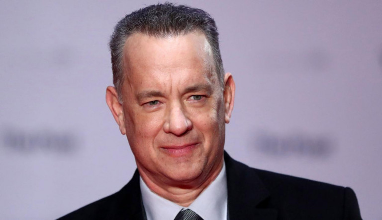 Egy néző elájult a színházban, mire Tom Hanks rögtön felszaladt a színpadra, hogy megmentse a helyzetet