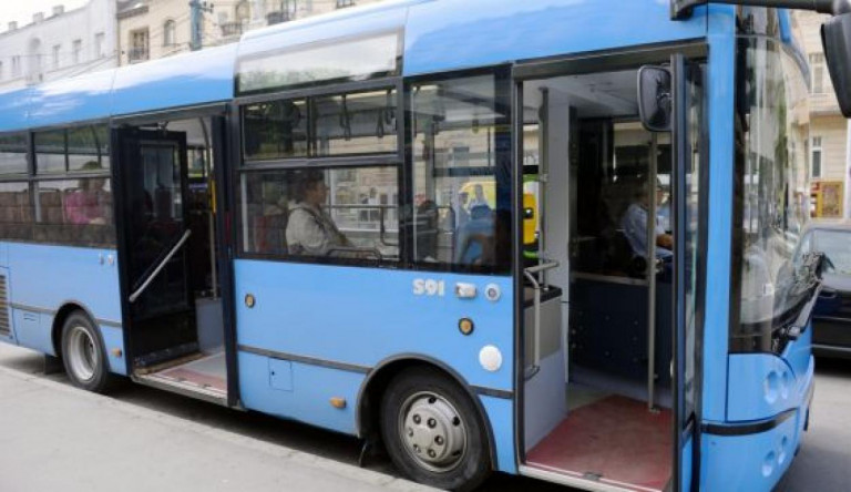 A budapesti luxus netovábbja: a légkondis busz