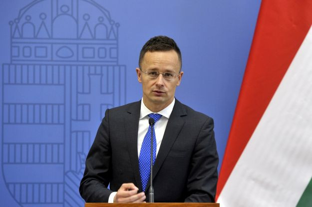 Szijjártó szerint Obama a magyarok döntését minősítette
