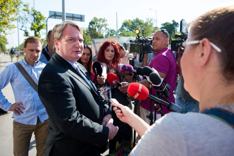 Holnap kezdődik KGBéla kémkedéssel vádolt egykori jobbikos politikus büntetőpere