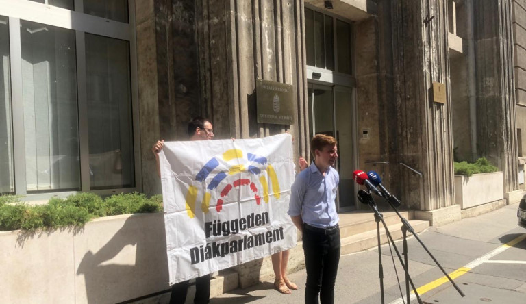 Évek óta nem tárgyal velük a minisztérium, a diákok mégis megpróbálják: benyújtották javaslataikat az Emminek