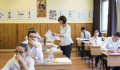 Akkora a tanárhiány az országban, hogy ismét a Jófogáson keresnek pedagógust az iskolák