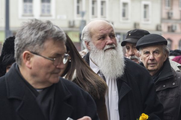 Nyílt levélben osztja ki Iványit a Belügyminisztérium