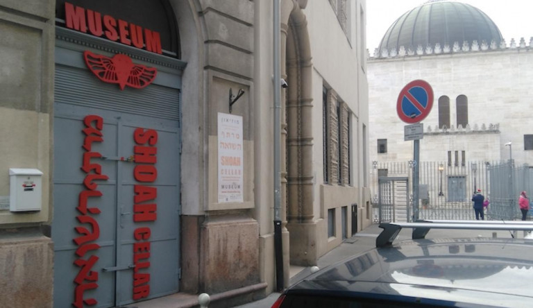 Úgy tűnik, vége a Wesselényi utcai holokausztbiznisznek, az izraeli férfinak még tartózkodási engedélye sincs
