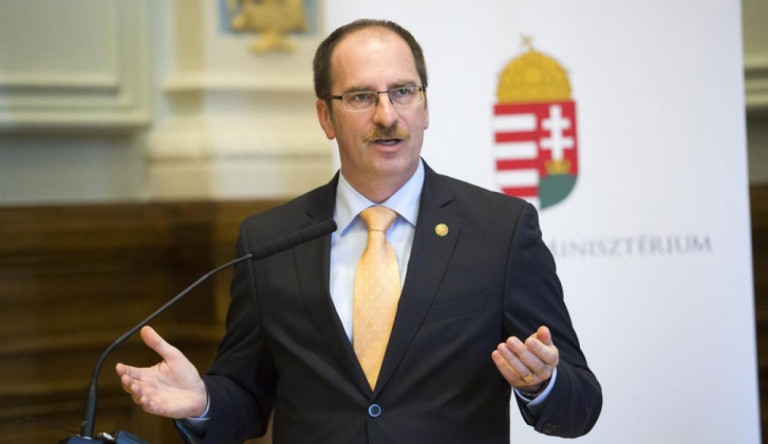 Hvg.hu: Ismerős arcokat jelöl alkotmánybírónak a Fidesz