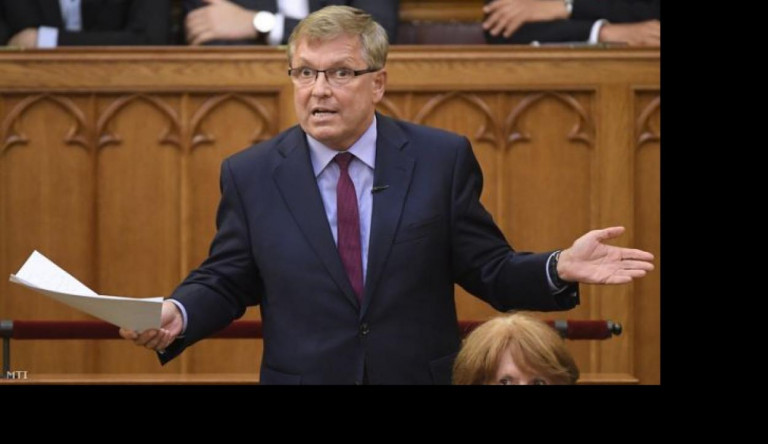 Matolcsy most már nem akar üzletelni a megszűnt Heti Válasz főszerkesztőjének lányával