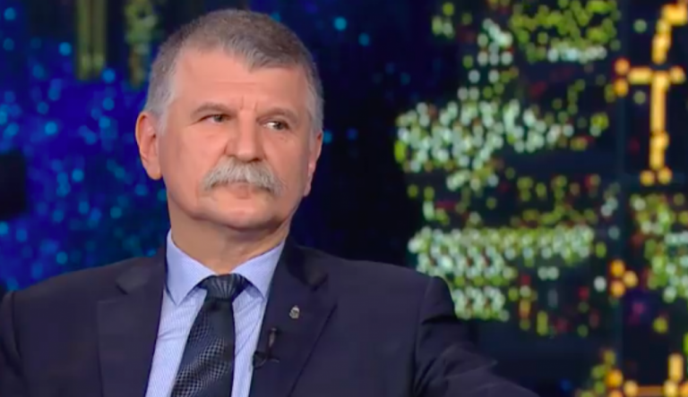 Kövér László szerint az Európai Parlament tagjainak nagy része elmebeteg és kommunista