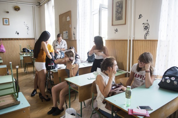 A magyarok közel 60 százaléka csak magyarul tud