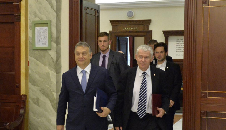 Annyira tart a Fidesz az Európai Ügyészségtől, hogy még napirendre sem merik venni a témát