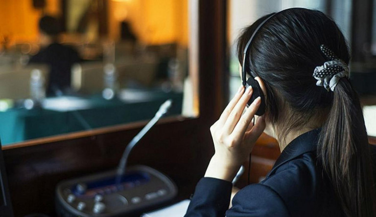 Tolmácsok és fordítók: egyre nagyobb szükség van a ritka és hiánynyelveken dolgozó tolmácsokra