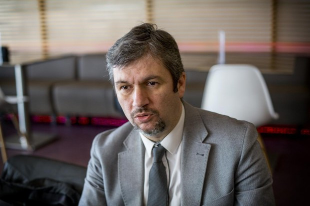 Hadházy szerint még egy fideszes képviselő érintett lehet a végrehajtói kar korrupciós ügyeiben