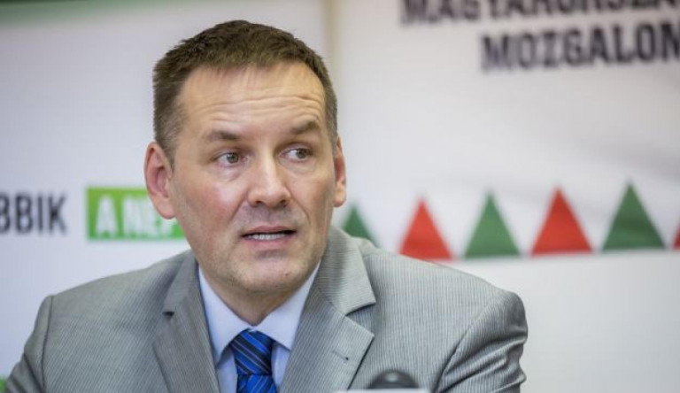 Úgy kiborult a Jobbik alelnöke, hogy a levelét a Figyelő közölte