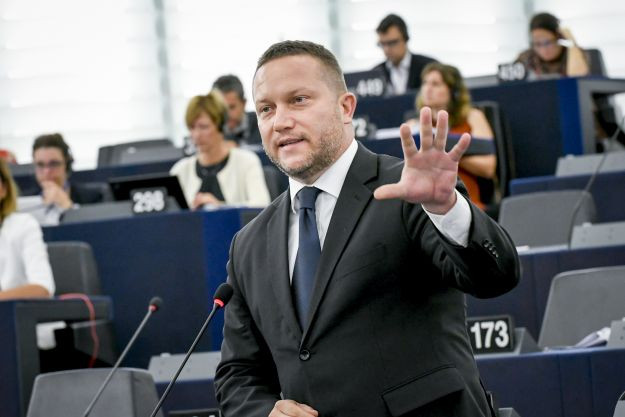 Ujhelyi öt feladatot adott az ötödik Orbán-kormánynak