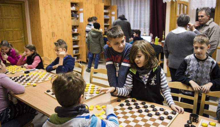 A kormány félmegoldása: mi lesz a hátrányos helyzetű gyerekeket felkaroló tanodákkal?