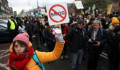 Több ezer környezetvédő tüntetett ma az ENSZ klímacsúcs alkalmából